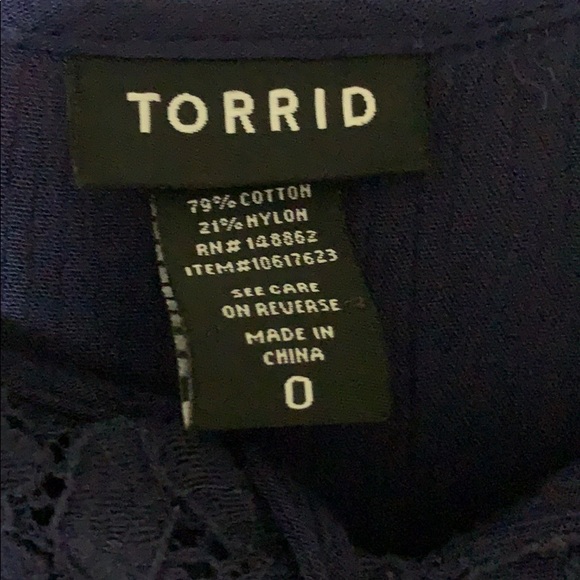 Top - Picture 2 of 2